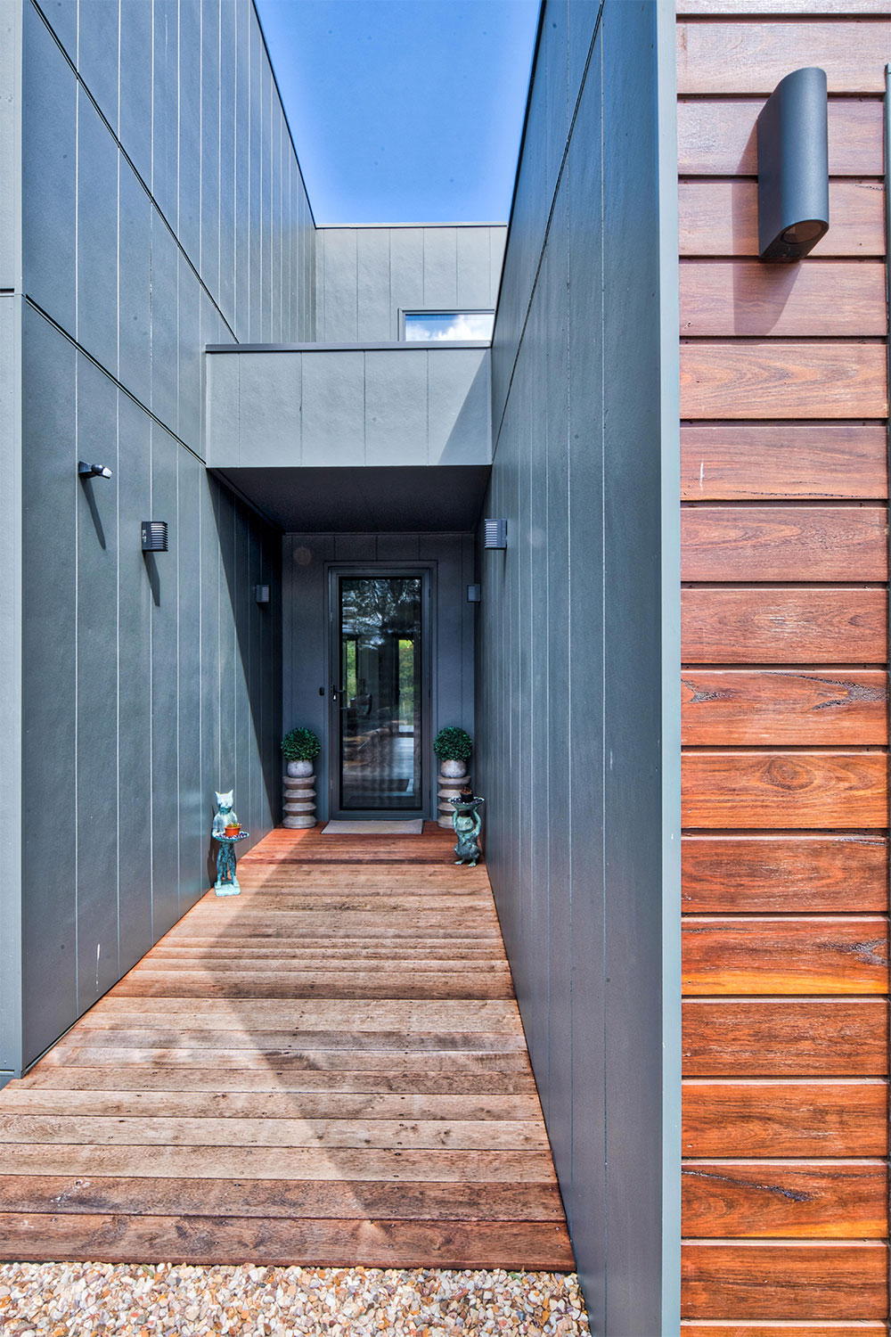 Project-Focus-Barwon-Daylesford-exterior-front-door