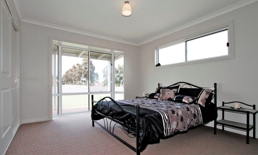 ironbark-F.jpg ironbark-F.jpg