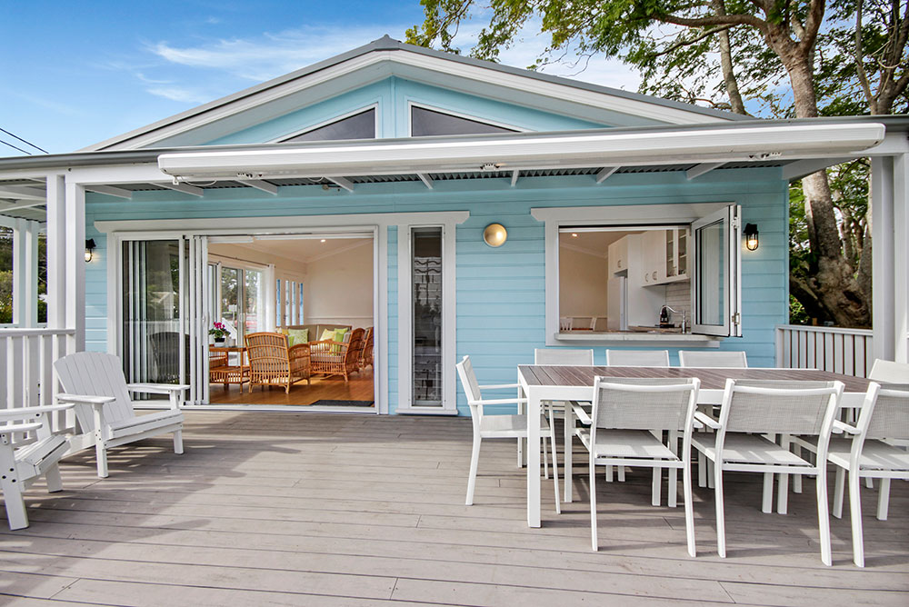 beach style modular homes        
        <figure class=